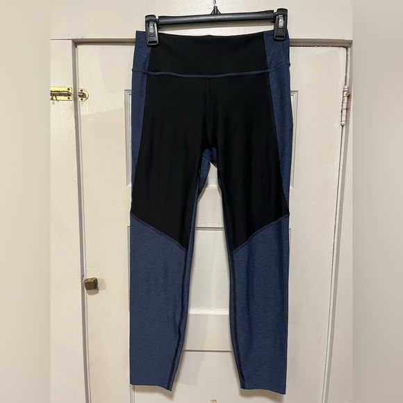 Outdoor voices leggings small - Picture 1 of 2